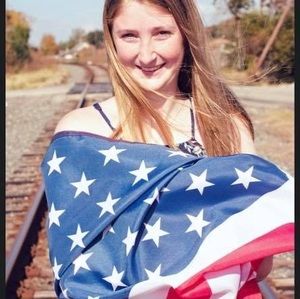 Meet your Posher, Gabby